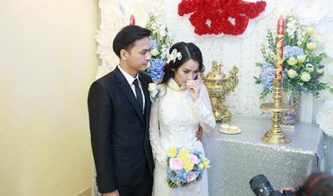 '. Trực tiếp đám cưới Tú Vi Văn Anh .' '. Trực tiếp đám cưới Tú Vi Văn Anh .'