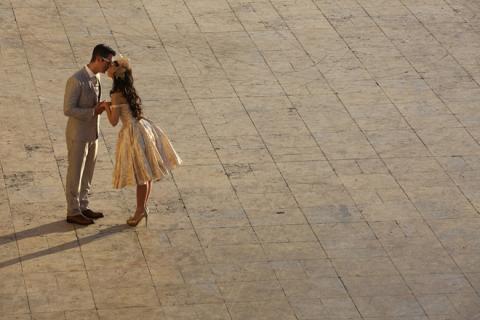 10 khoảnh khắc hôn ấn tượng trong năm 2015