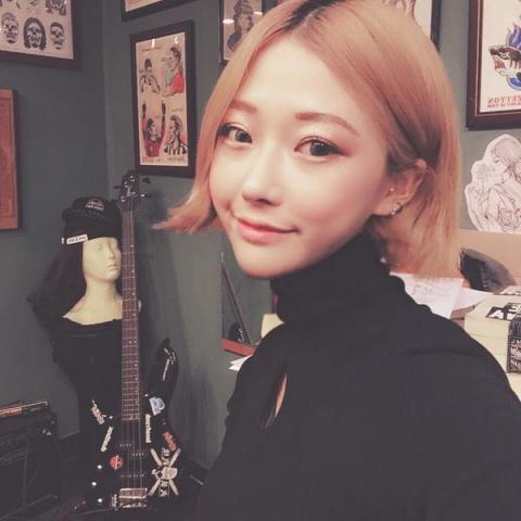 Vẻ xinh đẹp của ‘đệ nhất mỹ nhân’ xăm hình xứ Hàn