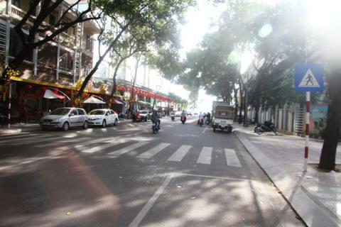 Giám đốc bóp còi xin đường bị nhóm thanh niên đâm chết - 1