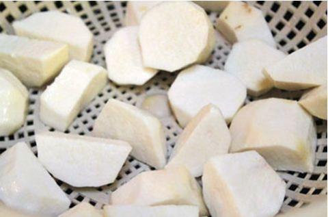 Bị tiểu đường nên ăn nhiều khoai sọ, miến dong? - 1