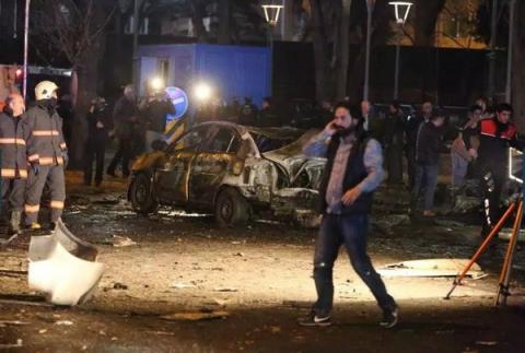 Hiện trường đẫm máu vụ đánh bom rung chuyển thủ đô Thổ Nhĩ Kỳ khiến 169 người thương vong - Ảnh 8.