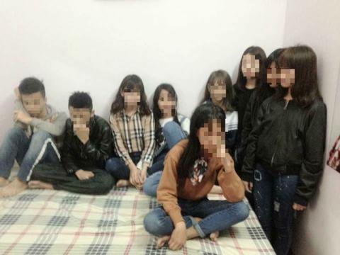 Vụ 9 học sinh vào nhà nghỉ: Tâm sự của nữ sinh trong cuộc - 1