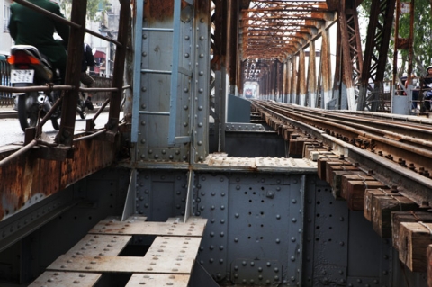 Ảnh: Cầu Long Biên sau đợt trùng tu lớn nhất lịch sử - 7