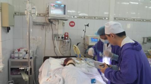 Vụ nổ ở Hà Đông: Phẫu thuật lấy nhiều mảnh kim khí dùng ‘chế tạo bom’ trên người nạn nhân - Ảnh 2
