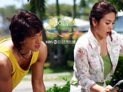 Nhung dau an cua Song Hye Kyo truoc 'Hau due mat troi' hinh anh 7