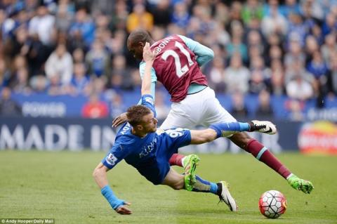 Co khong am muu pha huy giac mo Leicester? hinh anh 1