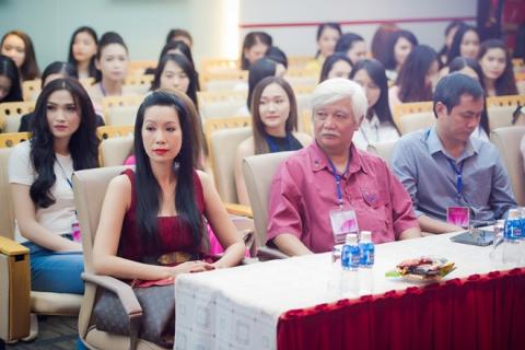 Ve dep cua thi sinh vong so khao Hoa hau Viet Nam 2016 hinh anh 11