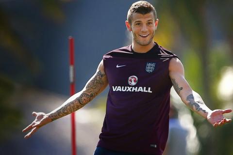 Giai ma bi mat hinh xam cua sao Euro 2016 hinh anh 8