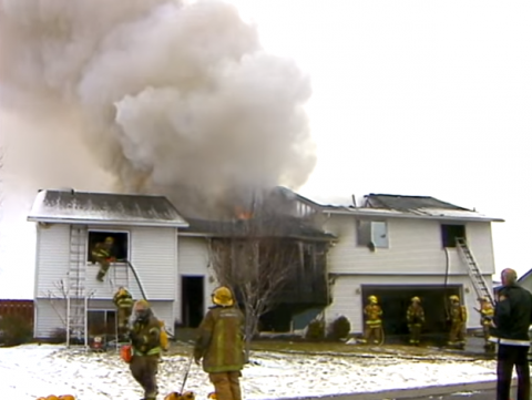 Am muu giet con, dot nha de lay tien bao hiem hinh anh 2