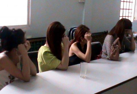 Than phan 2 nguoi dep trong o mai dam cao cap o Sai Gon hinh anh 1