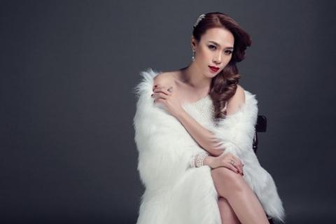 Mỹ Tâm, Lý Nhã Kỳ, Hồ Quỳnh Hương Mỹ Tâm, Lý Nhã Kỳ, Hồ Quỳnh Hương