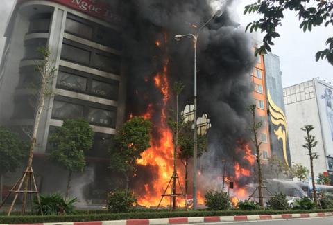 chay-karaoke-211-1-xahoi.com.vn-w580-h393 chay-karaoke-211-1-xahoi.com.vn-w580-h393