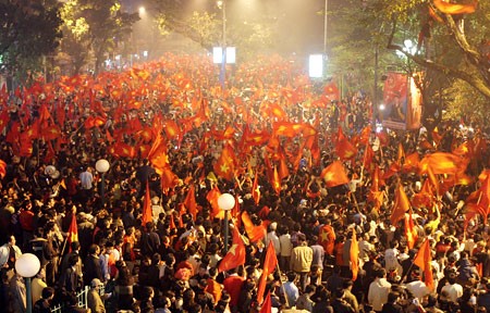 Song lai nhung khoanh khac khong the quen thang 12/2008 hinh anh 17