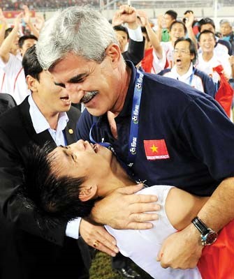 Song lai nhung khoanh khac khong the quen thang 12/2008 hinh anh 10