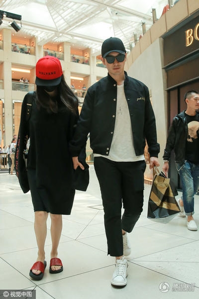 Angela Baby 0 Angela Baby 0