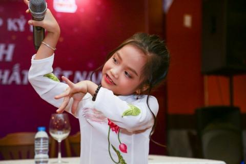 tu-thanh-22-ngoisao 1