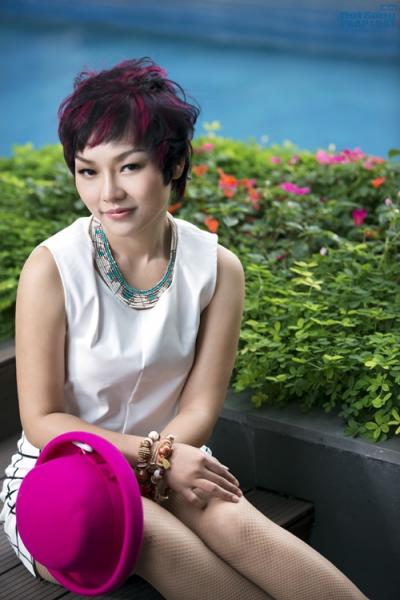 Thái Thùy Linh lừa đảo  0