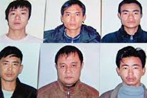 Hanh trinh boc go o nhom toi pham cua Bau 'cuu' va dan em hinh anh 1