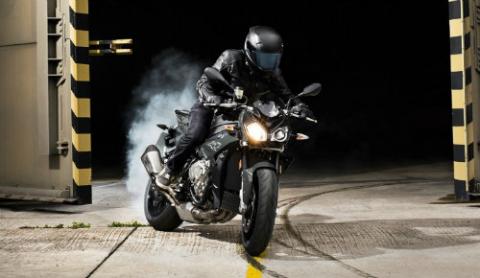 Top 8 siêu xe chồm lỡ đáng mua nhất năm 2017 - 1