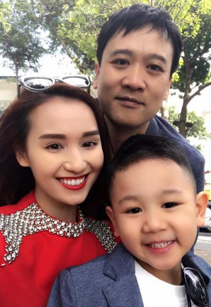 3 sao viet duoc chong chieu nhat hien nay, ai cung phai 