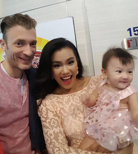 3 sao viet duoc chong chieu nhat hien nay, ai cung phai 