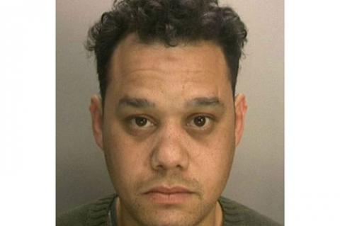 Vụ án hy hữu: Bị bắt vì rơi răng tại hiện trường - 1