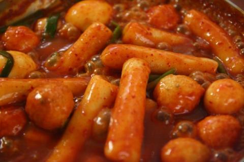 Công thức làm Tteokbokki cay nồng đậm vị - 1
