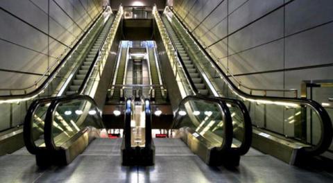 tu vu be trai bi keo gan dut co tay: rung minh nho lai nhung vu tai nan thang cuon gay am anh - 1