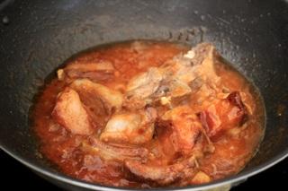 Sườn sốt chua cay