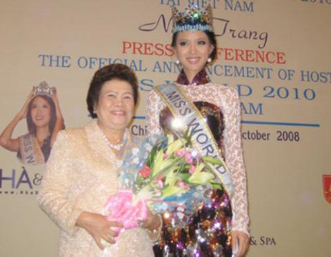 day la 3 me chong doanh nhan noi tieng,