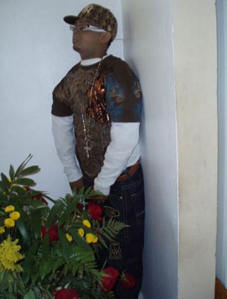 ky quac nhung dam tang xac chet bong nhien ngoi bat day, mo trung mat - 6