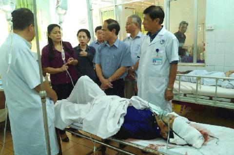 tai nan xe khach kinh hoang: 