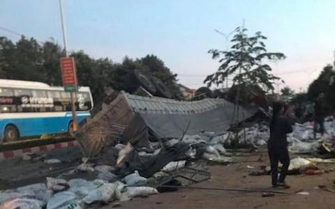 CSGT phát hiện bất thường trước khi xảy ra tai nạn thảm khốc ở Gia Lai - 1