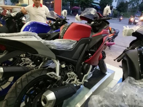 Yamaha R15 2017 đầu tiên về Việt Nam giá 125 triệu VNĐ - 5