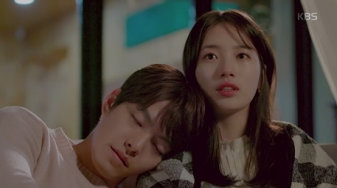 Chuyện tình đẹp như mơ nhưng thấm đẫm nước mắt của Joon Young và No Eun trên phim.