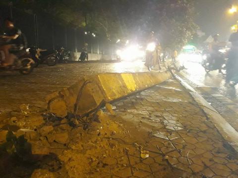 ha noi: xe “dien” gay tai nan lien hoan tren pho nguyen khanh toan - 2