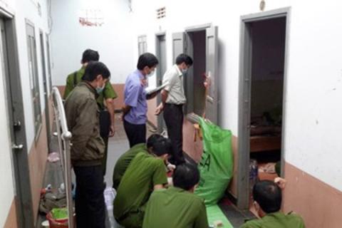 Thiếu niên giết bạn đồng tính sau khi hút 