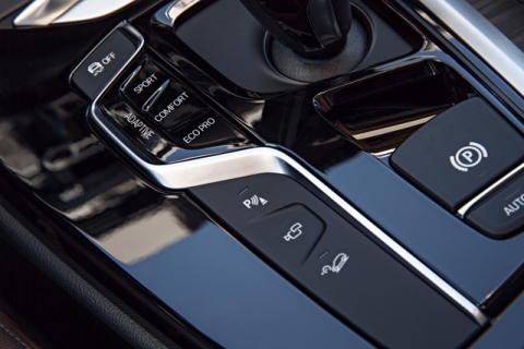 SUV hạng sang BMW X3 2018 chính thức được vén màn với công nghệ cao hơn - Ảnh 20.