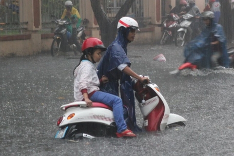 du bao thoi tiet hom nay (30.6): mien bac co mua dong lon, tu bac vao nam hinh anh 1