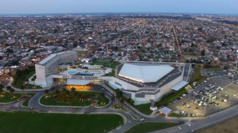 Vo Lionel Messi - de nhat phu nhan trong the gioi bong da hinh anh 3