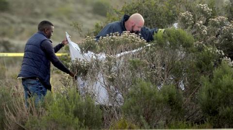 Rùng mình bức thư bé gái tiên tri chính xác bản thân bị hãm hiếp và giết chết - Ảnh 2. Rùng mình bức thư bé gái tiên tri chính xác bản thân bị hãm hiếp và giết chết - Ảnh 2.