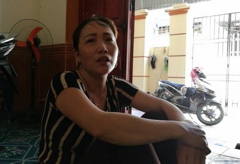 Vụ 2 phụ nữ bán tăm bị đánh: Bà nội cháu bé nghi bị bắt cóc lên tiếng - 1