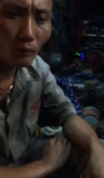 vo dang clip to chong dung chich dien doa giet gay phan no va cau chuyen bat ngo o phia sau - 3