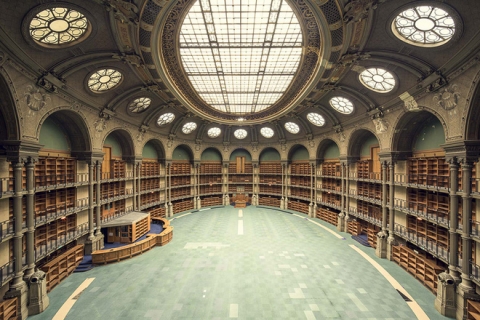 Ghé thăm những thư viện đẹp lung linh huyền bí như lâu đài trong truyện cổ tích - Ảnh 11.