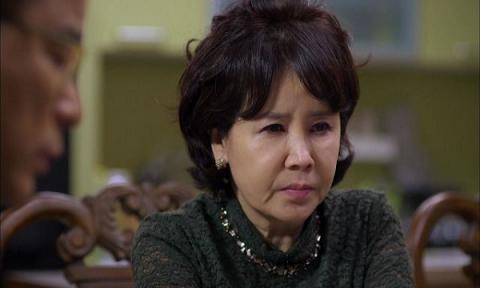 Về làm dâu tôi mới biết bộ mặt thật của mẹ chồng - Ảnh 1. Về làm dâu tôi mới biết bộ mặt thật của mẹ chồng - Ảnh 1.