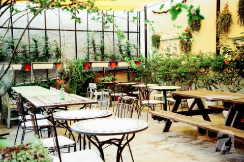 Nghỉ 2/9 nếu không đi đâu xa, check list các quán cafe cực xinh này ở Hà Nội cũng đủ đã rồi! - Ảnh 2. Nghỉ 2/9 nếu không đi đâu xa, check list các quán cafe cực xinh này ở Hà Nội cũng đủ đã rồi! - Ảnh 2.