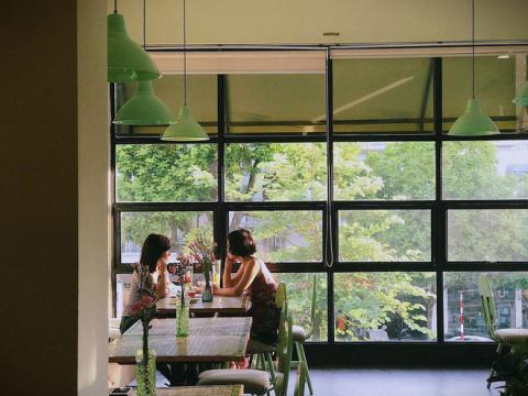 Nghỉ 2/9 nếu không đi đâu xa, check list các quán cafe cực xinh này ở Hà Nội cũng đủ đã rồi! - Ảnh 5. Nghỉ 2/9 nếu không đi đâu xa, check list các quán cafe cực xinh này ở Hà Nội cũng đủ đã rồi! - Ảnh 5.