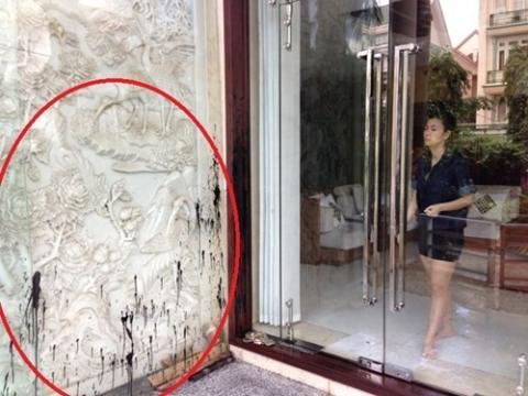 phuoc sang bi nem mam tom vao nha (1)