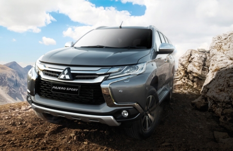 Mitsubishi All New Pajero Sport giảm giá sâu còn 1,2 tỷ đồng - 1